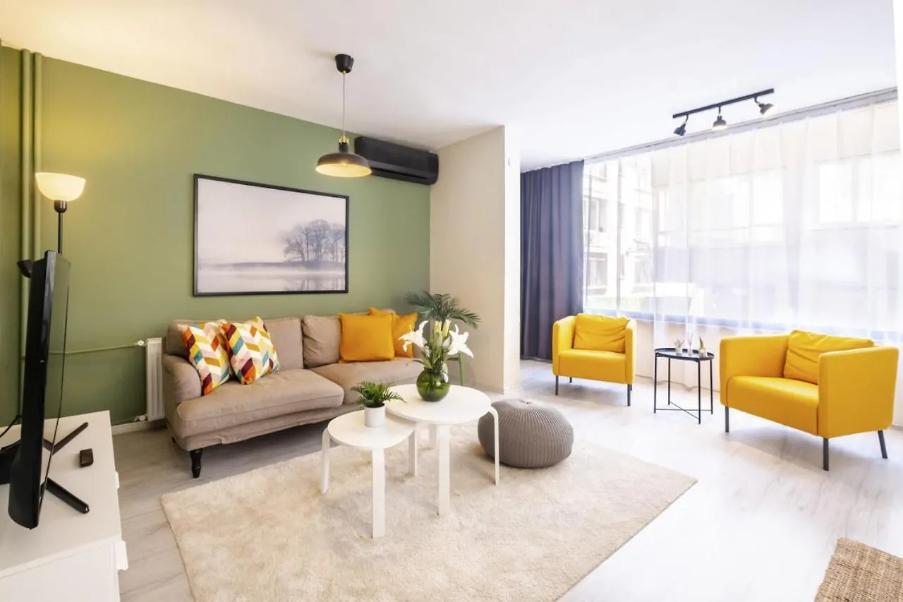 Exquisite Central Flat Near Bagdat Street Istanbul